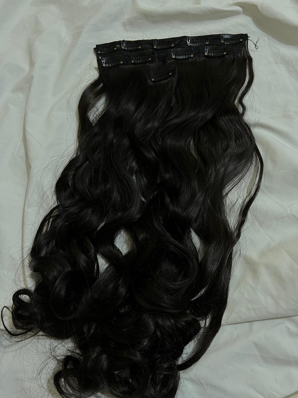 Essential Luxe 10-Clip Hair Extension Set showing hair colour, texture and attachment detail