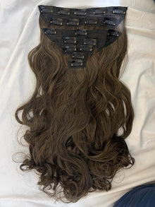Royal Length 18-Clip Hair Extension Set showing hair colour, texture and attachment detail
